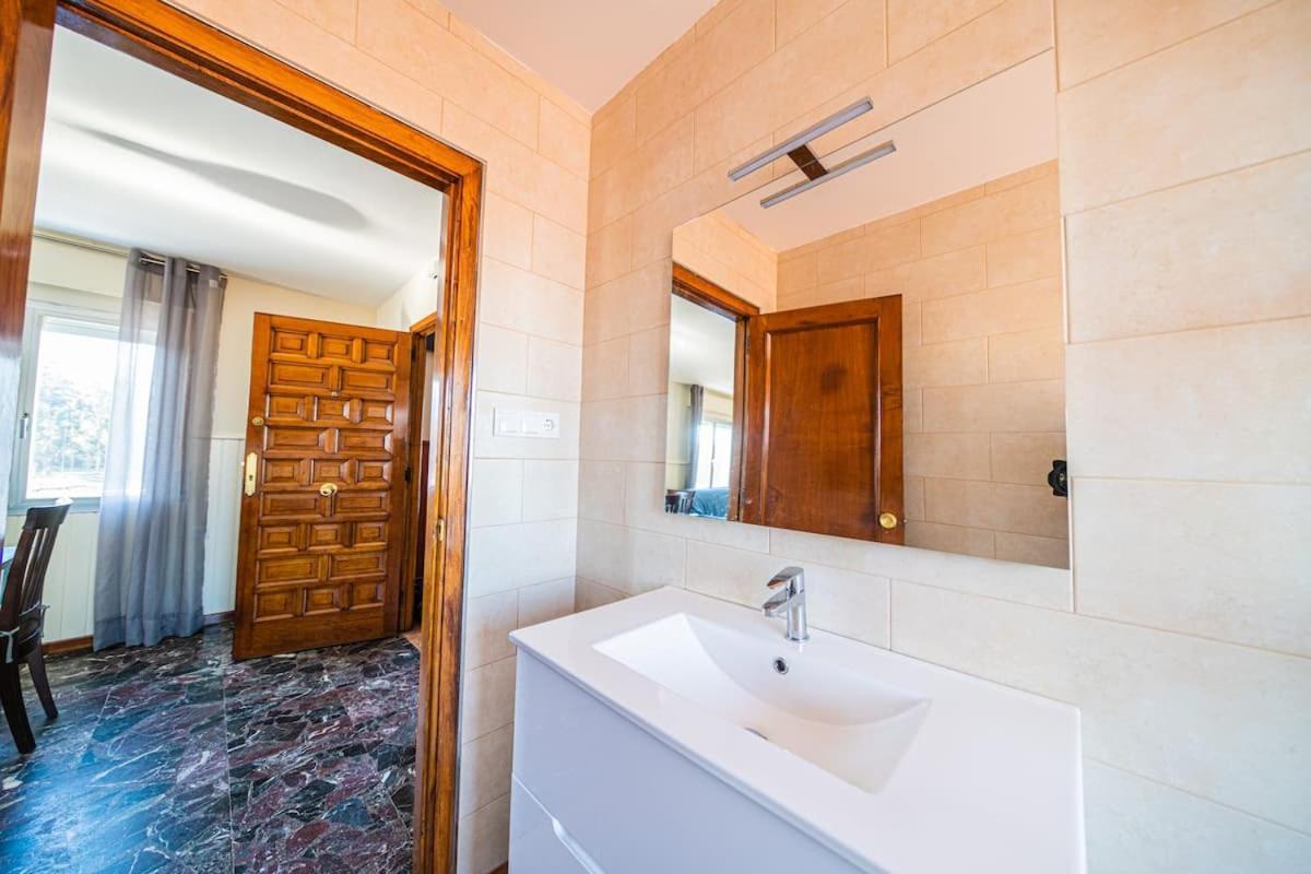 Apartamento Centrico Con Vistas Al Mar ビラノーバ・デ・アロウサ エクステリア 写真