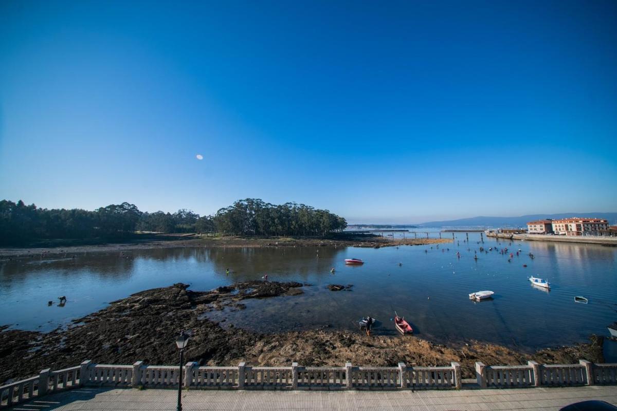 Apartamento Centrico Con Vistas Al Mar ビラノーバ・デ・アロウサ エクステリア 写真