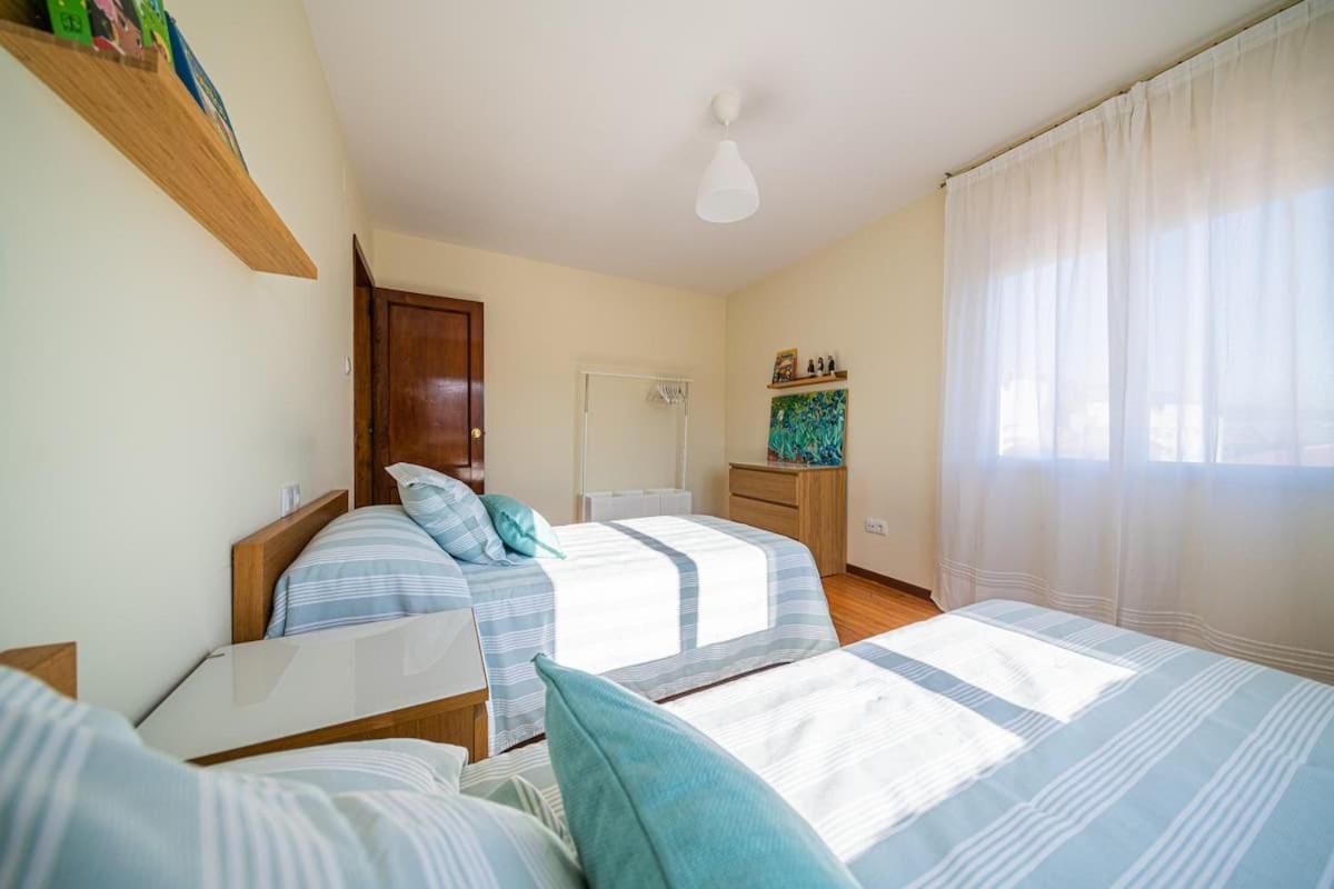 Apartamento Centrico Con Vistas Al Mar ビラノーバ・デ・アロウサ エクステリア 写真